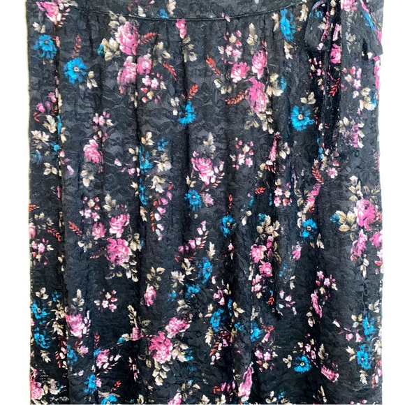 Lane Bryant Mock Wrap Black Floral Lace Skirt Hi Low Midi Size 22/24 - Picture 6 of 10